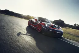 Porsche 911 GT2 RS Clubsport: serie limitata, prestazioni no