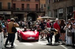 Il mio primo giorno alla 1000 Miglia 2025: vento in faccia, cuore in corsa