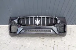 Incredibile: online ci sono già i pezzi di ricambio di Maserati Grecale