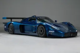 È in vendita una Maserati MC12 Corsa con pochissimi chilometri