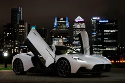 La nuova Maserati MC20 è la “Super Sports Car of The Year” secondo British GQ