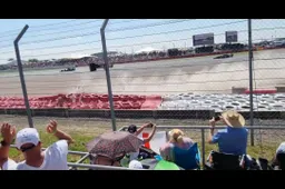 Cosa vuol dire schiantarsi a 300 km/h in F1? Chiedetelo a Verstappen [VIDEO]