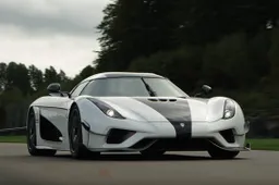 La Koenigsegg Regera batte un record e dimostra, in pista, di che pasta è fatta [VIDEO]