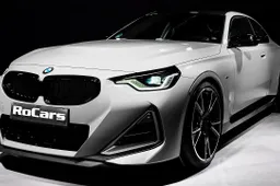 BMW Serie 2 2022: eccola in azione nella versione M240i [VIDEO]