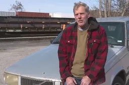 Macchine d'altri tempi: con la Volvo 740 GLE supera gli 1,6 milioni di chilometri