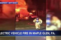 Tesla Model 3 prende fuoco durante la ricarica: cosa è successo?