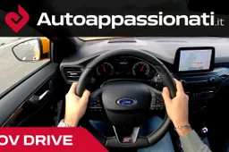 POV Ford Focus ST 2020: alla guida della sportiva da 280 CV [VIDEO]