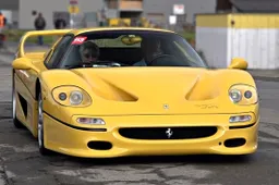 Una splendida e rara F50 Giallo Modena fa sentire di che pasta è fatta [VIDEO]