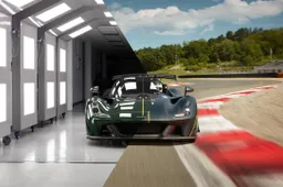 Dallara EXP: solo per la pista con 500 CV e meno di 900 KG [VIDEO]