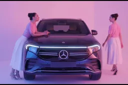 Spot Mercedes EQA con Matilda De Angelis: conquista gli NC Awards [VIDEO]