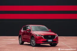 Mazda CX-5 2022: prezzo, interni, consumi, prova su strada