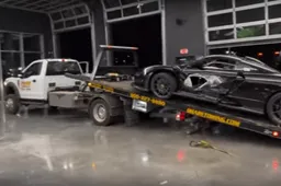 McLaren Senna va in frantumi dopo un incidente [VIDEO]