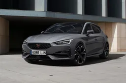 CUPRA Leon 2021: al lancio l'ibrida da 245 CV. Prezzo e informazioni