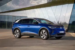 Chi acquista una Volkswagen elettrica avrà uno sconto sull’energia rinnovabile