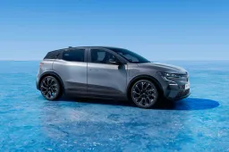Arriva la nuova Renault Megane E-Tech 2025: tutte le novità e i prezzi