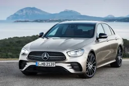Mercedes Classe E 2021: primo contatto, motori, autonomia e prezzi