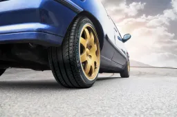 Michelin Classic: il futuro delle auto storiche passa dalle gomme