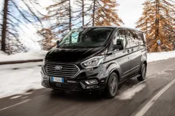Ford Tourneo Custom | Prova su strada