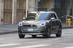 MINI Countryman 2023: prime foto ufficiali senza camuffature