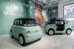 Il boom dei quadricicli: FIAT e Citroen festeggiano