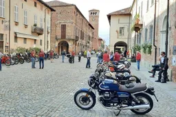 Un'Aquila sopra le Langhe: con la Moto Guzzi V7 tra le bellezze del Piemonte