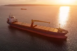 Oltre il motore 2 tempi da 109.000 CV: le risposte navali al 2030