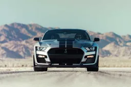 La Mustang Shelby GT500 arriva in Europa: prezzo, motore e prestazioni