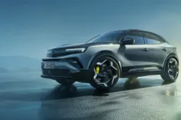 Opel Mokka GSE: ecco l'elettrica più veloce della Casa tedesca