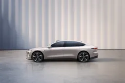 NIO ET7: perchè la berlina cinese elettrica può essere una svolta