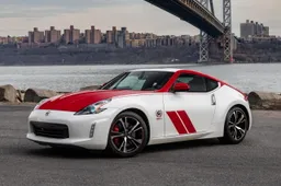 Nissan 370Z celebra i suoi 50 anni con una versione speciale