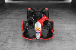 La nuova livrea della Nissan Formula E si ispira al kimono [FOTO]