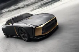 Nissan e Italdesign presentano l’inedita GT-R 50 by Italdesign