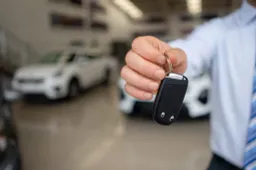 Come avere un’auto senza avere soldi per acquistarla? Quali sono le soluzioni oggi