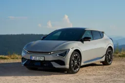 Nuova Kia EV6 2025: più autonomia, design futuristico e tecnologia da premium