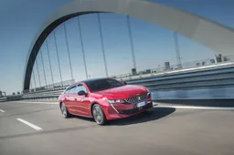 Peugeot 508 BlueHDi 160: prezzi, motore, consumi, configuratore