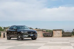 Nuova Volvo XC60 | Prova su strada in anteprima