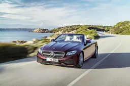 Nuova Classe E Cabrio: la Mercedes aperta al piacere di guidare
