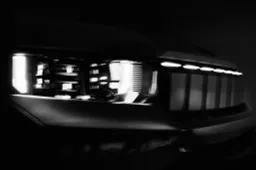 Nuova Jeep Compass 2025, ci siamo: immagini, informazioni e motori