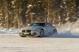 Nuova Mercedes-Benz SL: a breve il debutto della roadster di Stoccarda