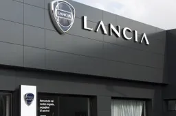 Il CEO Napolitano annuncia l’apertura di 40 nuovi showroom Lancia