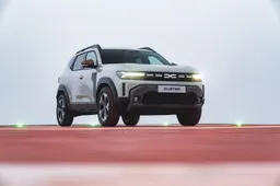 Prezzo Dacia Duster 2024: GPL competitivo, ecco quando esce