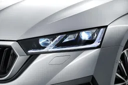 Tecnologia LED Skoda: maggior illuminazione per una maggior sicurezza
