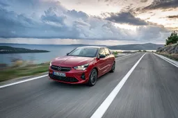 Auto per neopatentati: Opel e la sua offerta su nuova Corsa