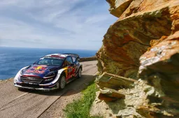 WRC 2018, Tour de Corse: Ogier inarrestabile, peccato per Loeb
