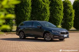 Skoda Octavia Wagon 2.0 TDI: prova su strada, interni, motore e prezzi