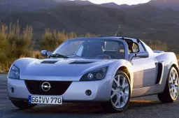 Opel Speedster: la storia e le informazioni della “Lotus tedesca”