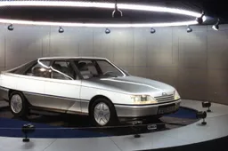 Opel Tech 1: dalla Kadett D alla concept degli anni ’80 è un attimo
