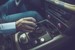 Gli optional che potrebbero sparire dalle auto moderne