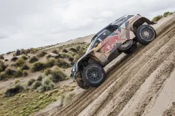 Dakar tappa otto: con la nona annullata, Sainz rimane in testa