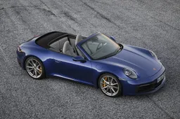 Nuova 911 Cabrio: Porsche comunica info e prezzi